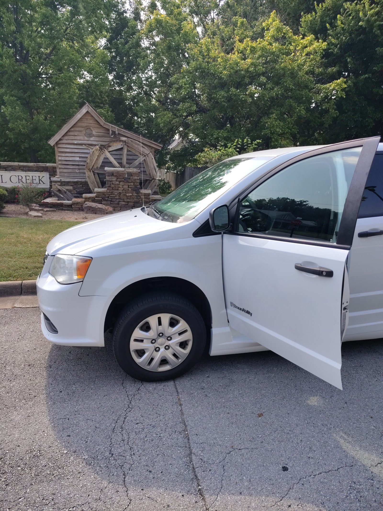2019 Dodge Grand Caravan Braun Edition